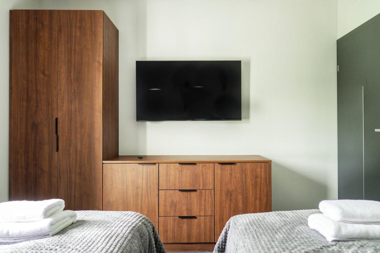 Apartamenty Centrum Park Twardowskiego 4 เจโลนากูรา ภายนอก รูปภาพ