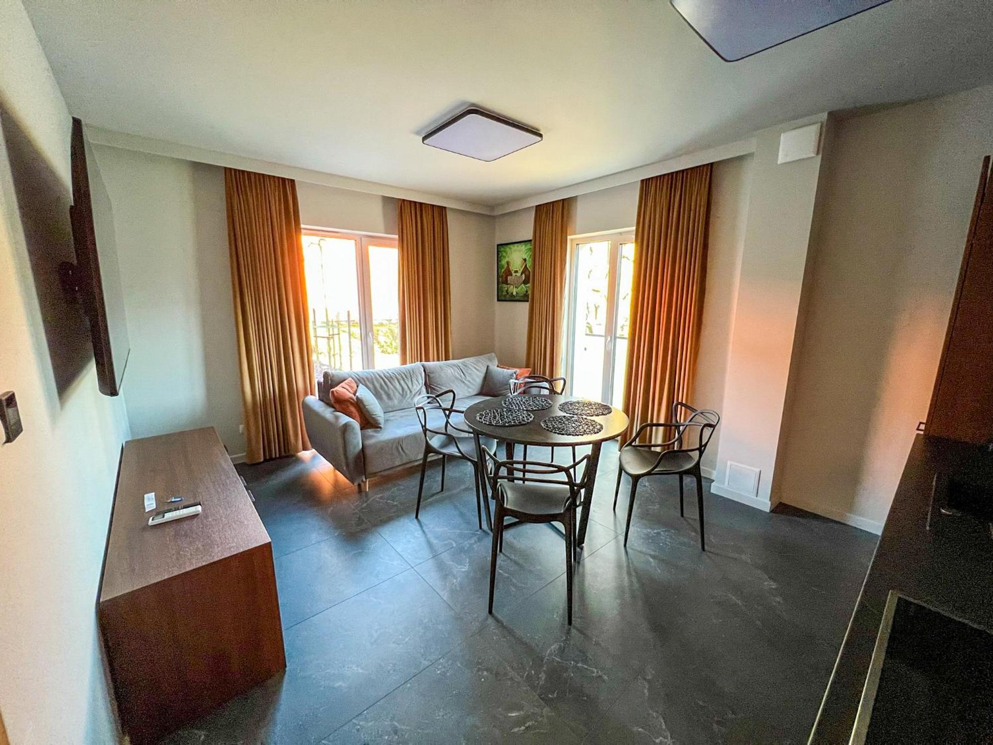 Apartamenty Centrum Park Twardowskiego 4 เจโลนากูรา ภายนอก รูปภาพ